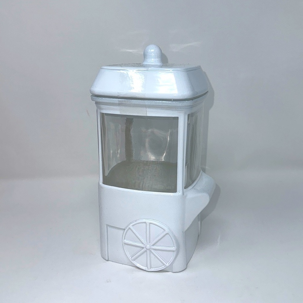 NWT Target Bullseye Playground White Popcorn Cart Jar *Valentine's Day 2023*